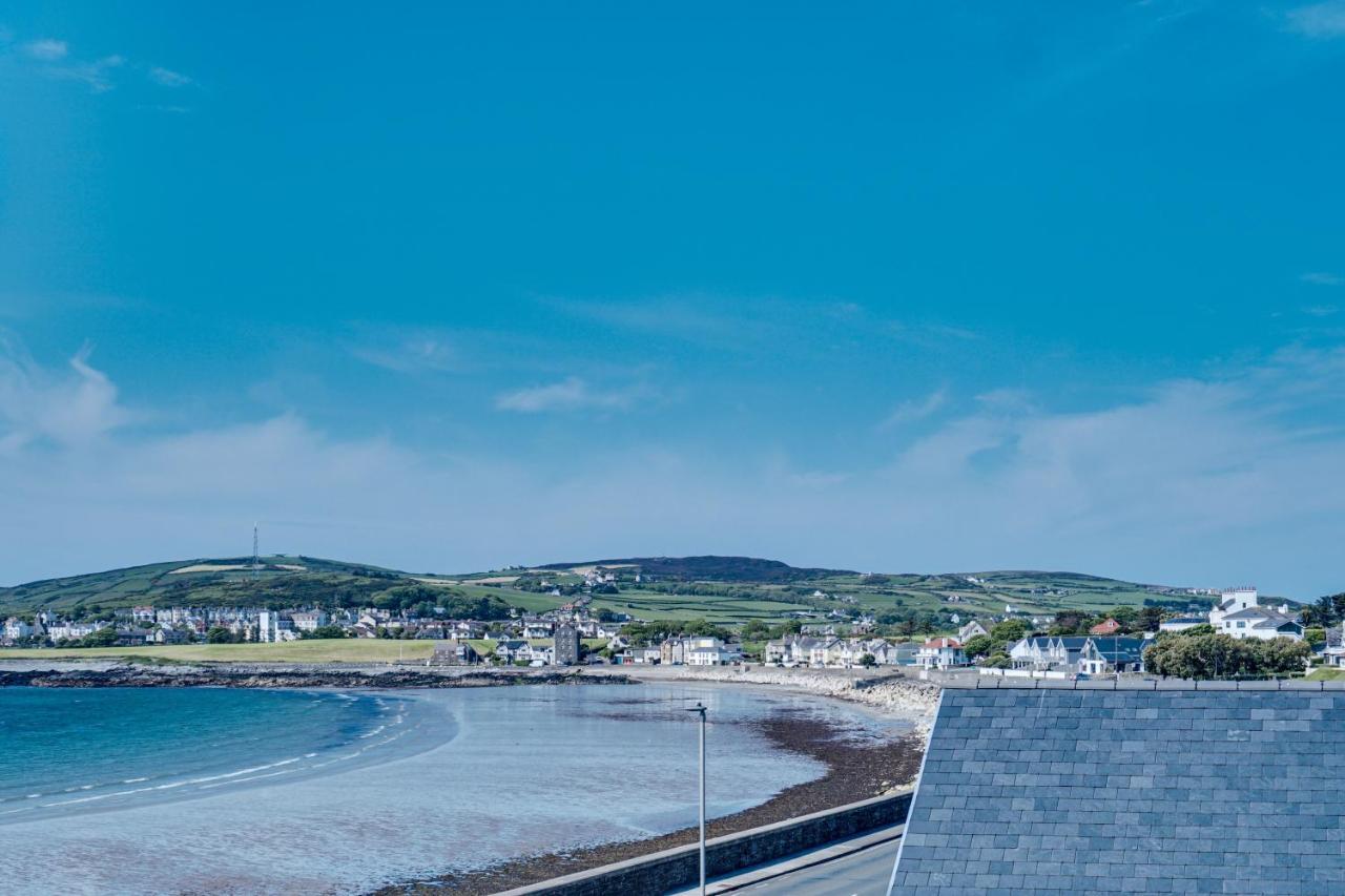Shore Hotel Port Saint Mary Bagian luar foto